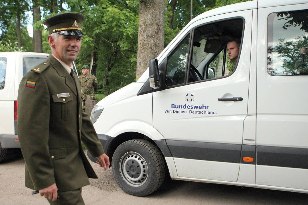 Fredoje sutvarkyti vokiečių karių kapai