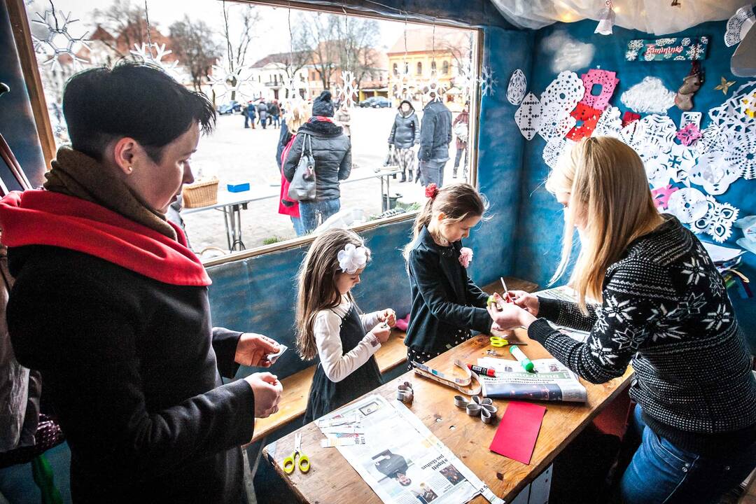 Labdaros akcija "Lašelis džiaugsmo"