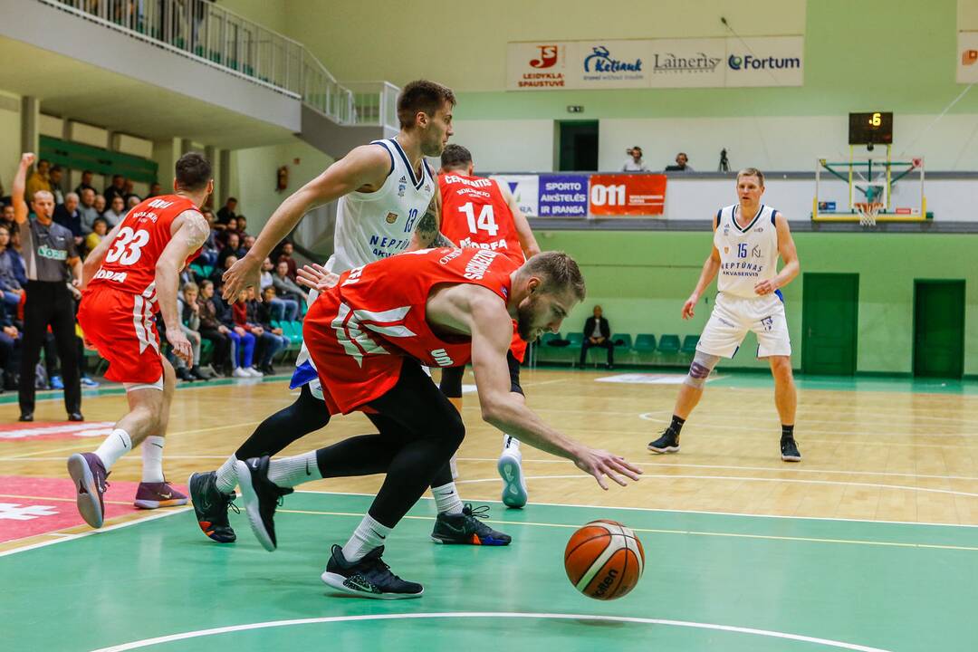 KMT: "Neptūnas-Akvaservis" - "Juventus" 64:81