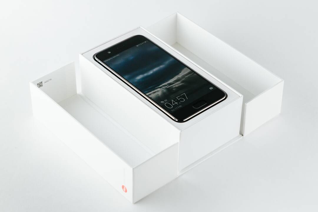 „Huawei“ pristatė išmaniuosius telefonus ir laikrodį