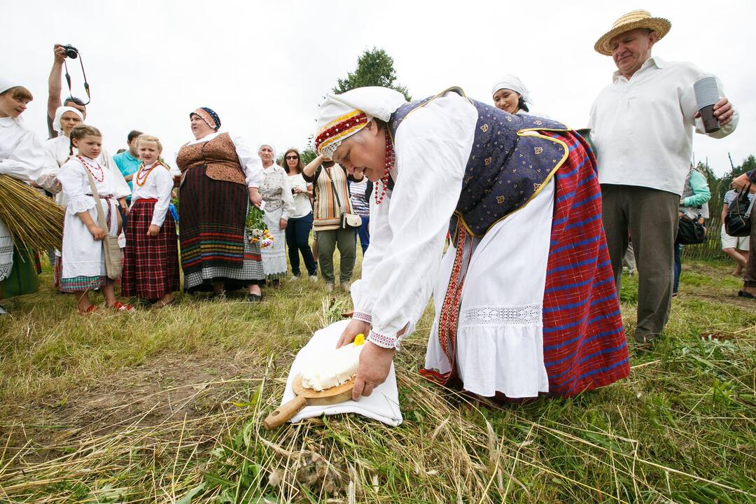 Naujo derliaus ir Onų vardinės Rumšiškėse