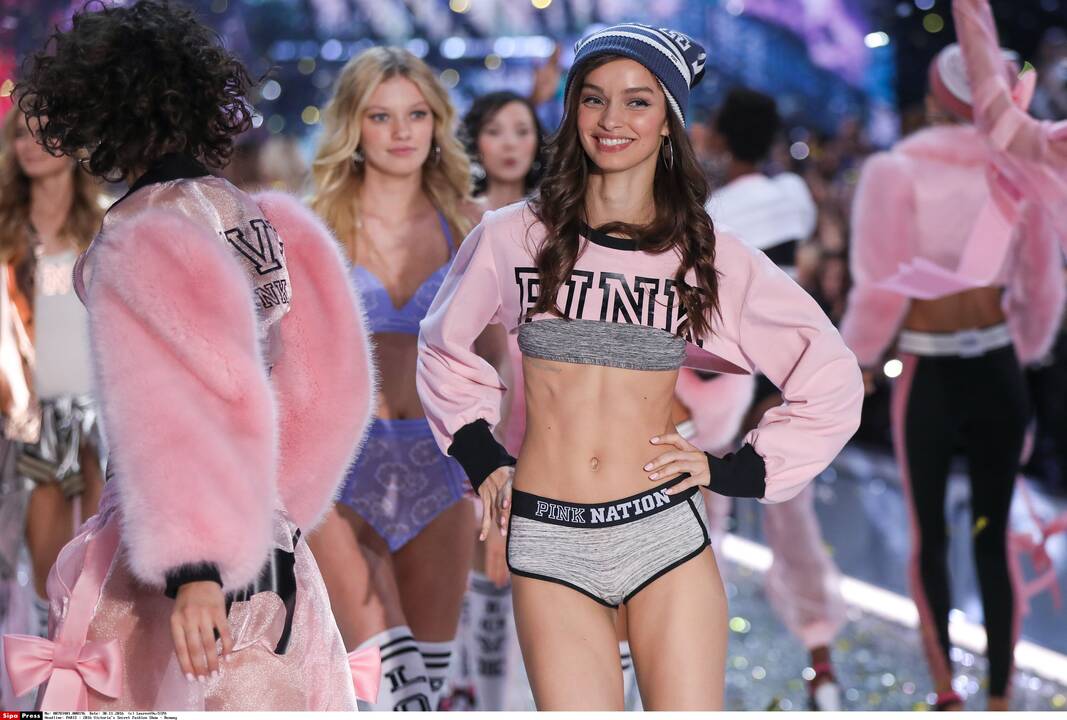 „Victoria's Secret“ šou Paryžiuje