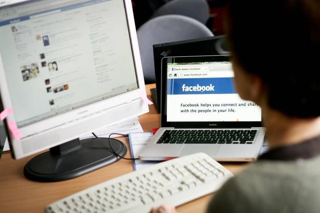 Kuo daugiau draugų „Facebook“, tuo daugiau streso