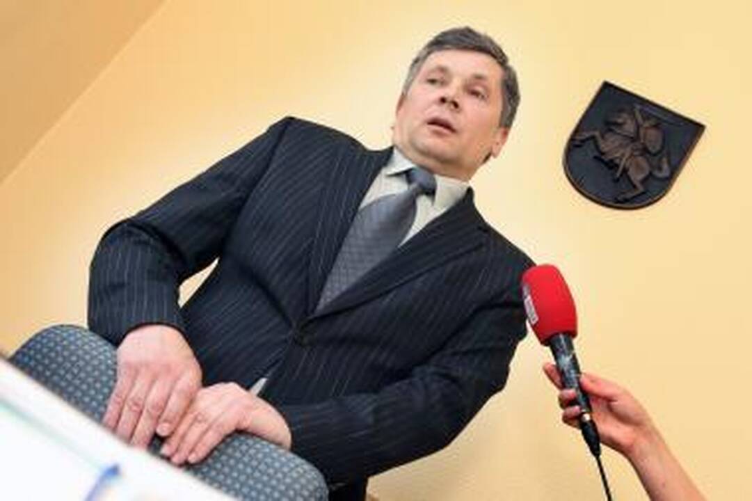 Problemų dėl etikos ir drausmės turi visa Panevėžio teisėjų šeima