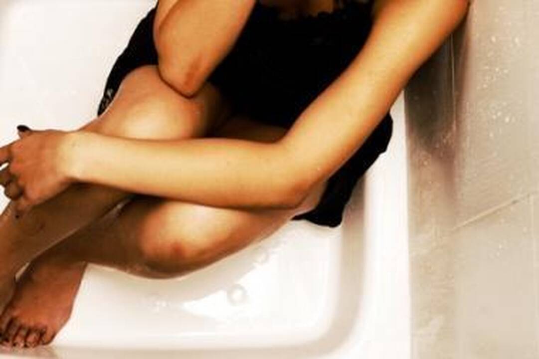 Už dukterėčios išžaginimą ir seksualinį išnaudojimą nuteistas buvęs pasienietis 