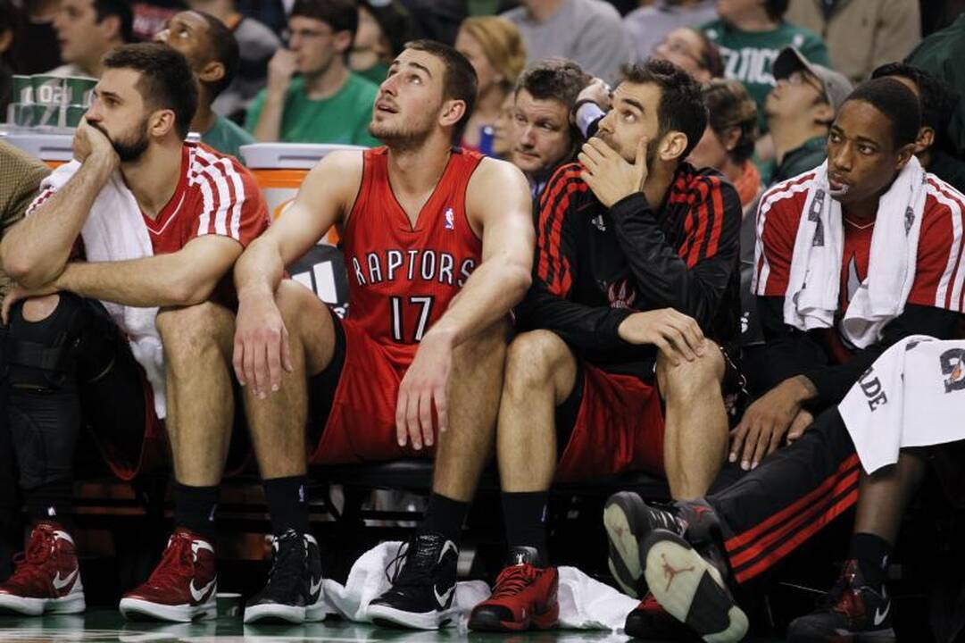 J. Valančiūnas pasižymėjo 7 taškais, „Raptors“ patyrė eilinę nesėkmę