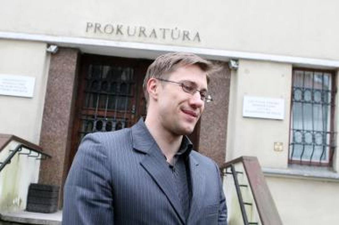 Prokuroras: dvynių mama įtariama nužudymu, tėvas - tik liudytojas