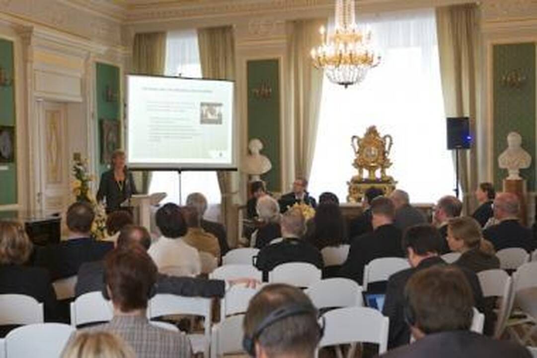 Pasaulio merų forume - nesklandumai