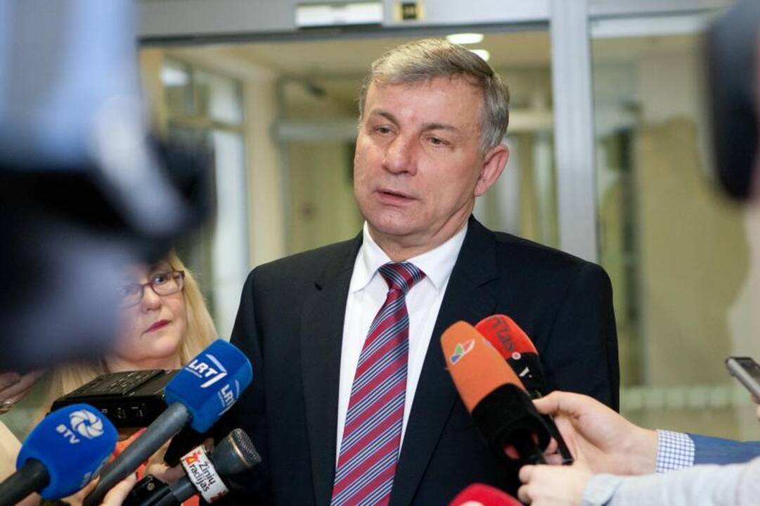 Prezidentė įvykdė pažadą – su kandidatu į ministrus kalbėjo angliškai