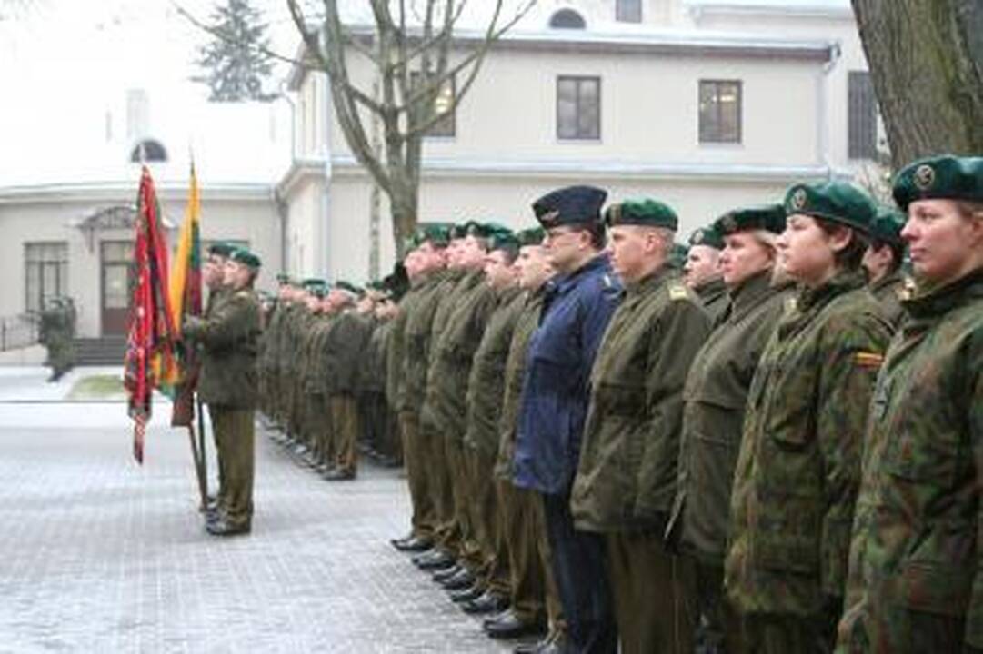 Nemokamas aukštasis mokslas – medalis už atliktą priverstinę karo tarnybą?