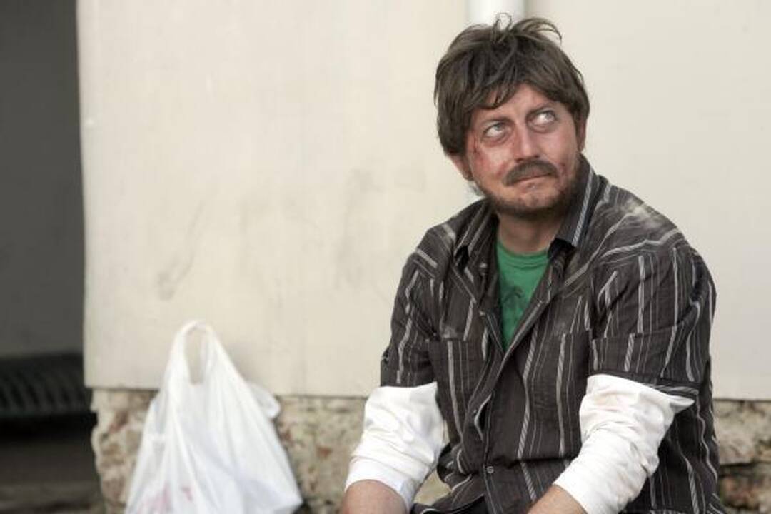 A.Valinskas Panevėžio lėlių vežimo teatre į jį panašios lėlės nepirko 