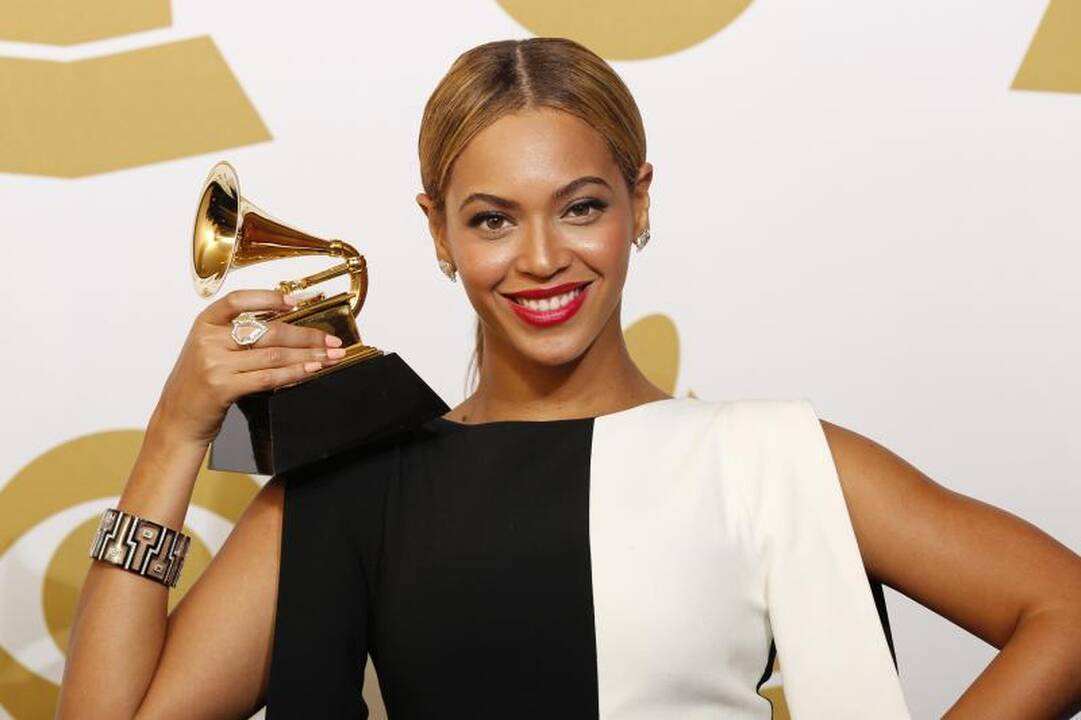 „Grammy“ apdovanojimų ceremonijoje triumfavo FUN., Gotye, „Mumford“