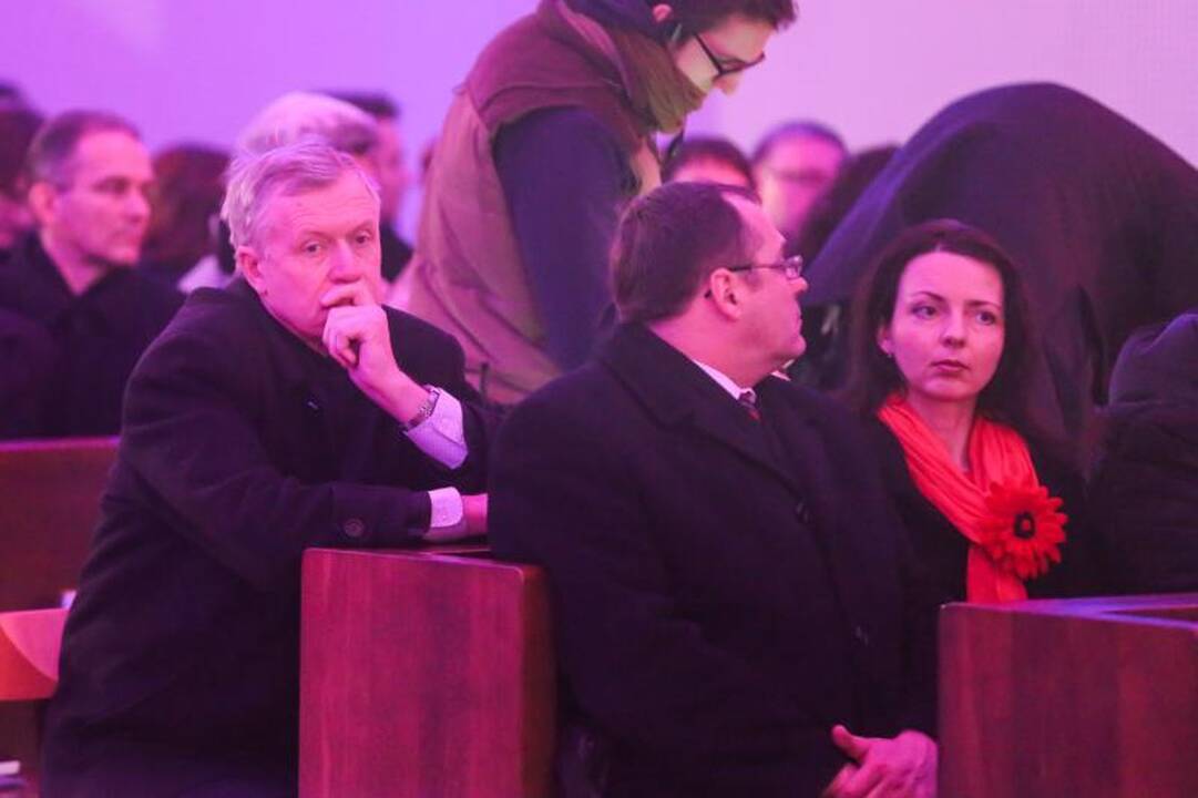 Per dvi valandas Kauno Prisikėlimo bažnyčiai suaukojo 140 tūkst. litų