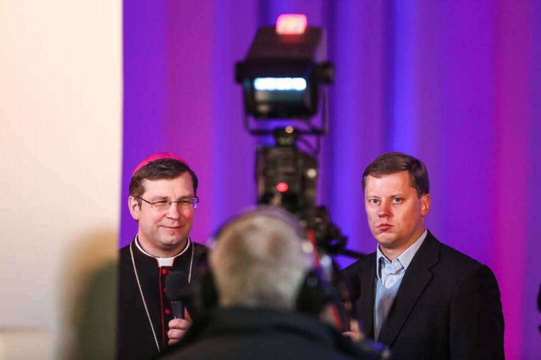 Per dvi valandas Kauno Prisikėlimo bažnyčiai suaukojo 140 tūkst. litų