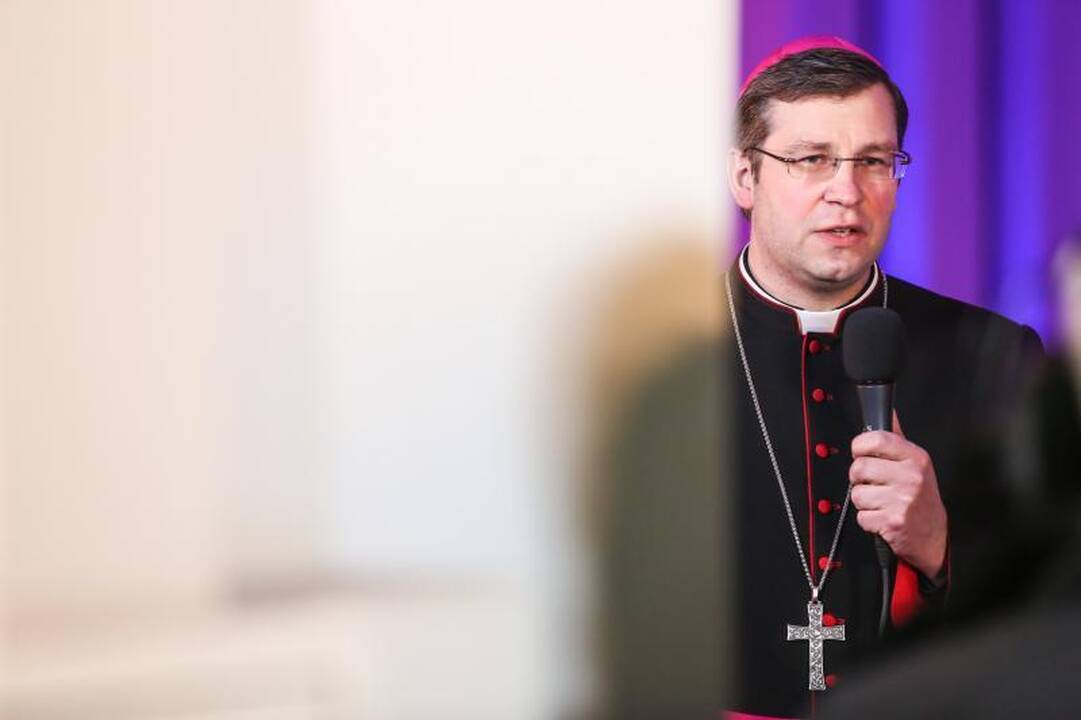 Per dvi valandas Kauno Prisikėlimo bažnyčiai suaukojo 140 tūkst. litų