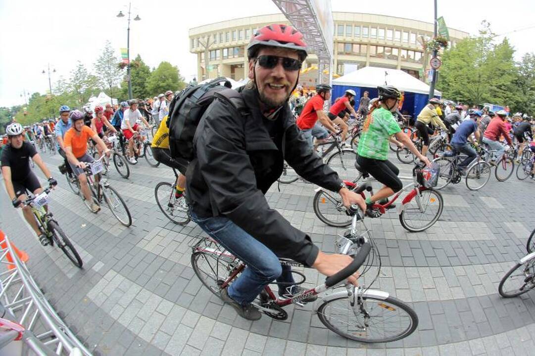 Sekmadienį Vilnius atiduotas dviratininkams
