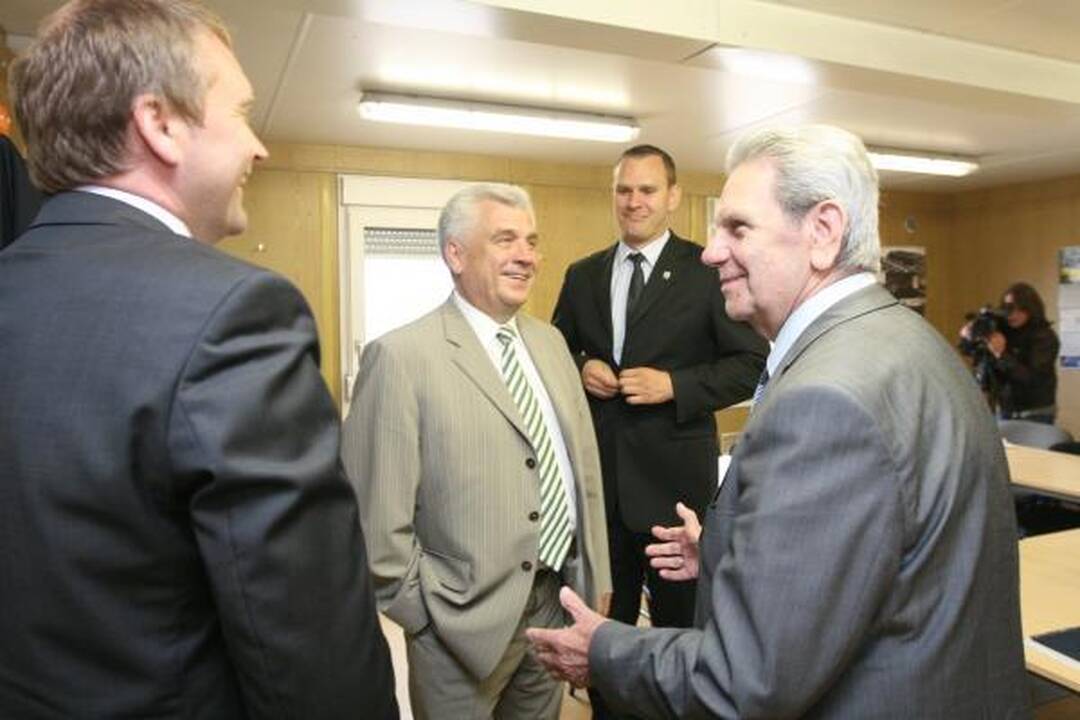 V.Garastas Klaipėdoje prašė nugriauti sporto areną  