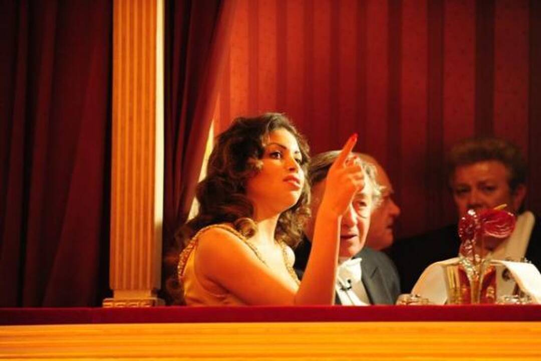 S.Berlusconi prostitutė Ruby - dėmesio centre per Vienos pokylį