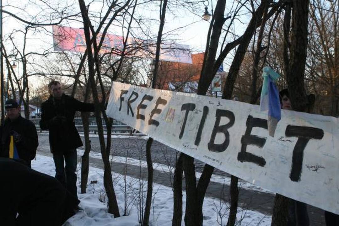 Tibeto skveras atgimė apsaugotas nuo vandalų