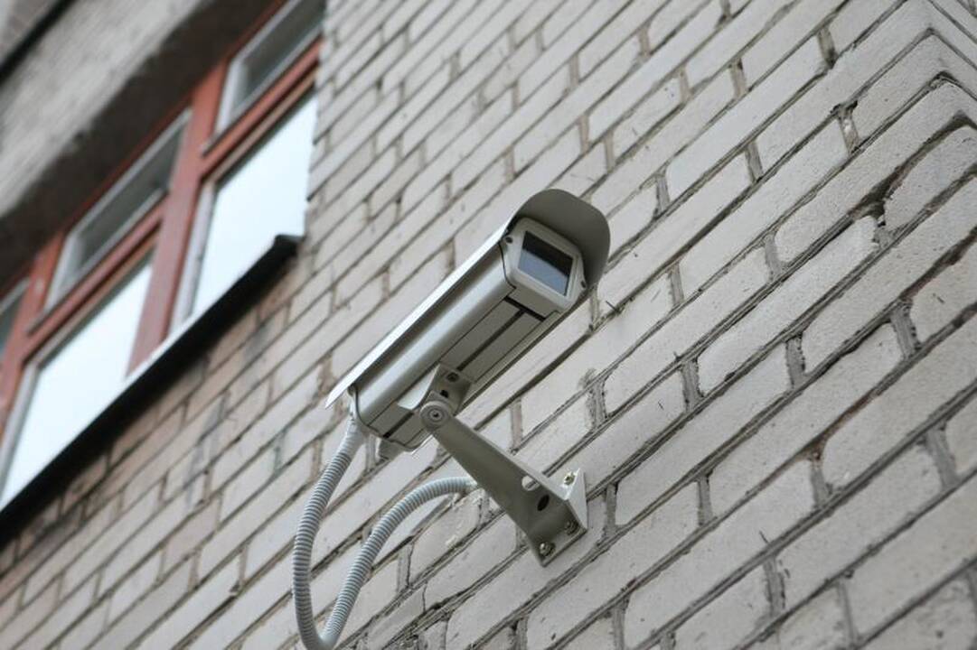 Vaizdo stebėjimo kameros: naudingos ar nereikalingos?