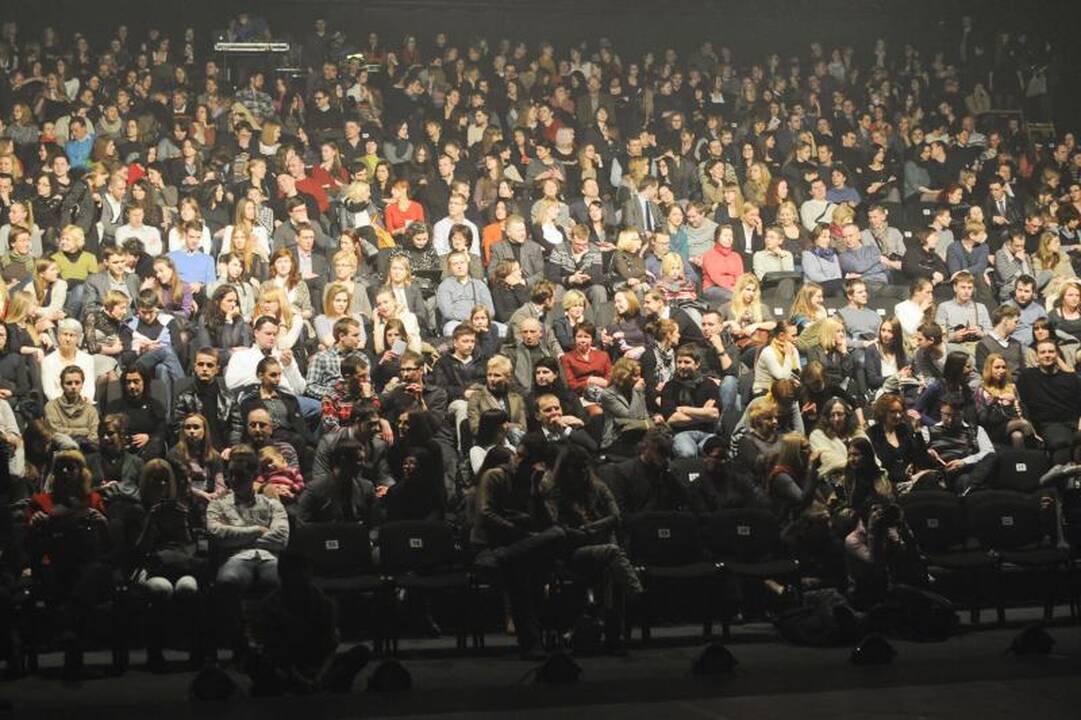 Pasaulis, kvėpuojantis „Depeche Mode“ ritmu