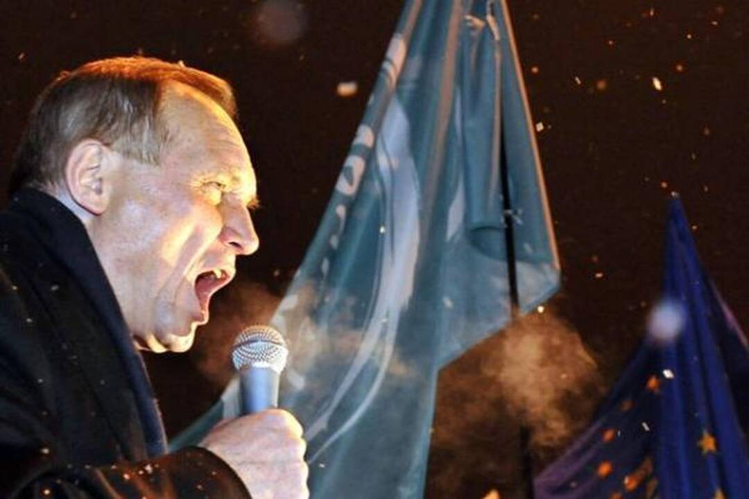 Baltarusijoje sulaikyti visi alternatyviniai kandidatai į prezidentus, išskyrus Romančiuką ir Tereščenką