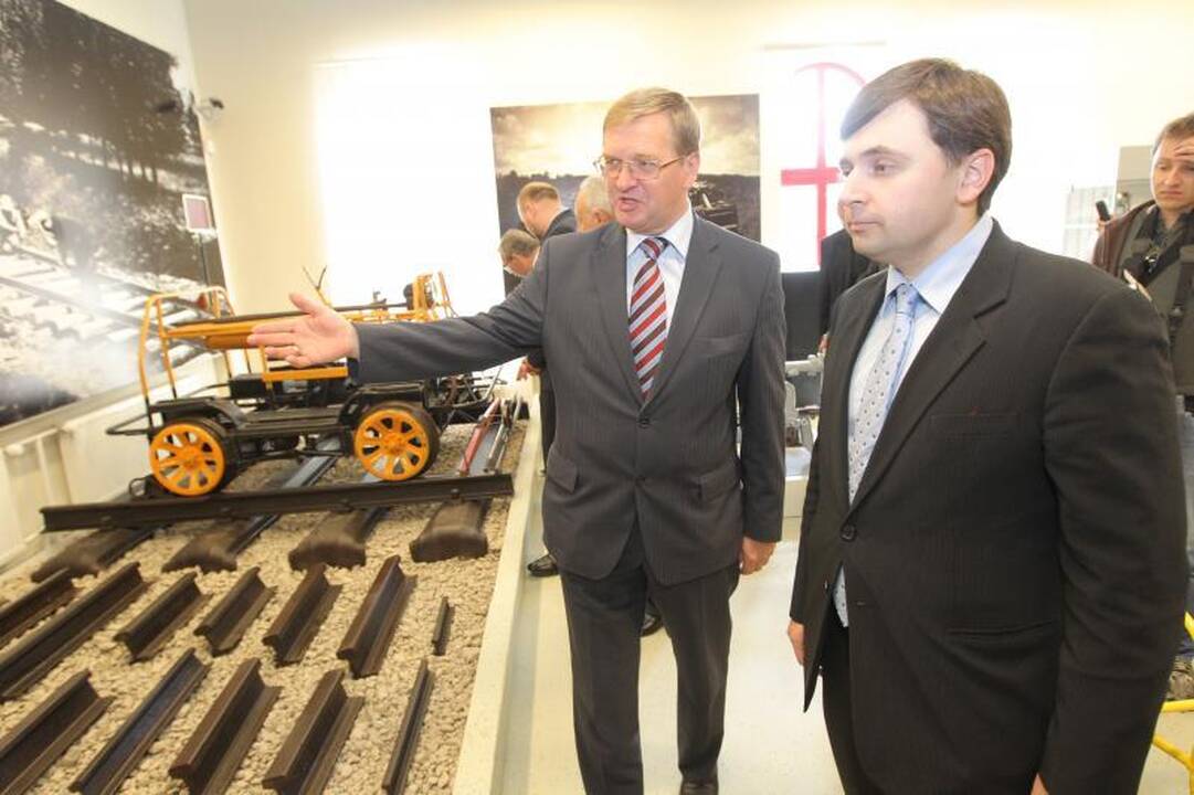 Duris atveria atsinaujinęs Geležinkelių muziejus