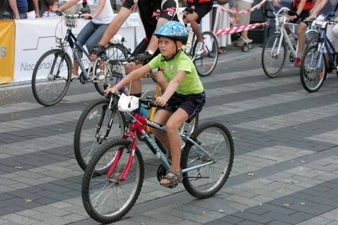 Pirmasis “Velomaratonas”: dalyviams – džiaugsmas, kitiems – sunkumai