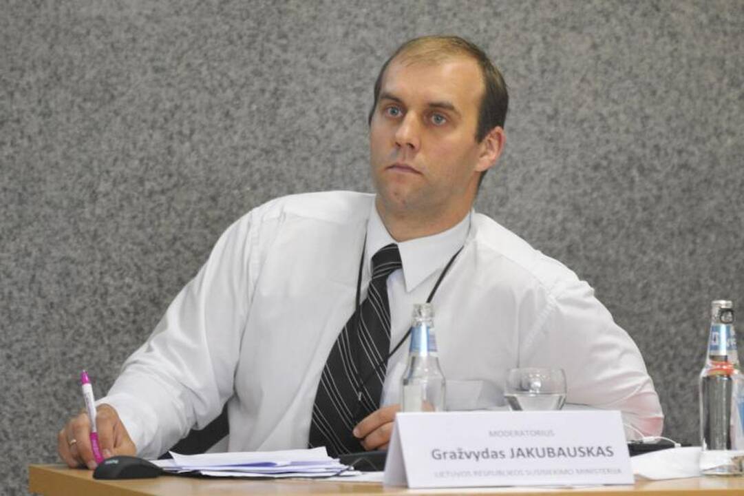 „iTaksi“ – vaizdo kameros, taksometras, planšetiniai kompiuteriai