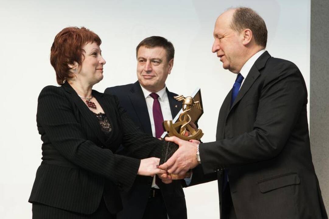 Premjeras apdovanojo verslininkus, vedančius į priekį ekonomiką