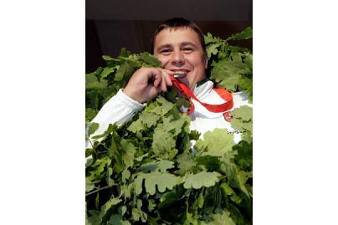Bronza M.Mizgaičio nepasotino