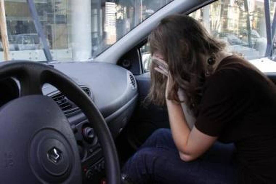 Pojūtis: yra žmonių, kuriuos pradeda pykinti vos įsėdus į automobilį.