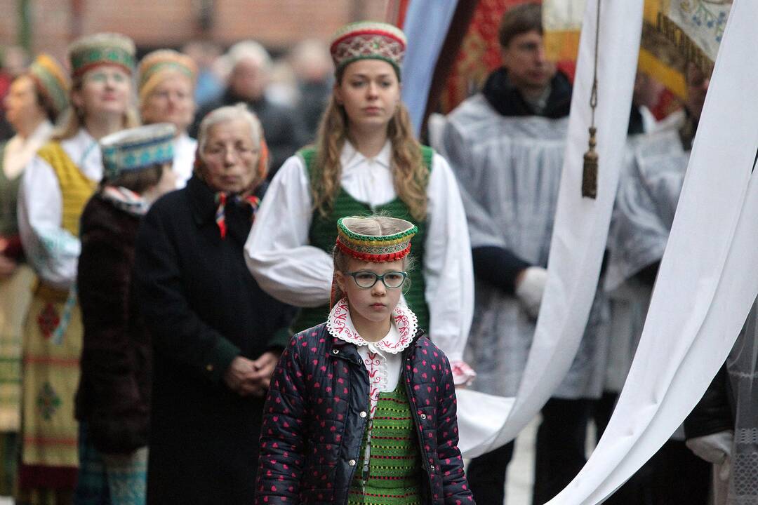 Šv. Velykų mišios Kauno arkikatedroje