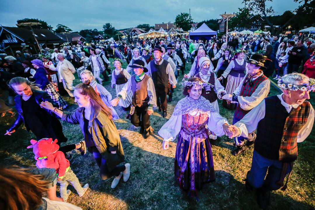 Vestuvinis Joninių festivalis Neringoje