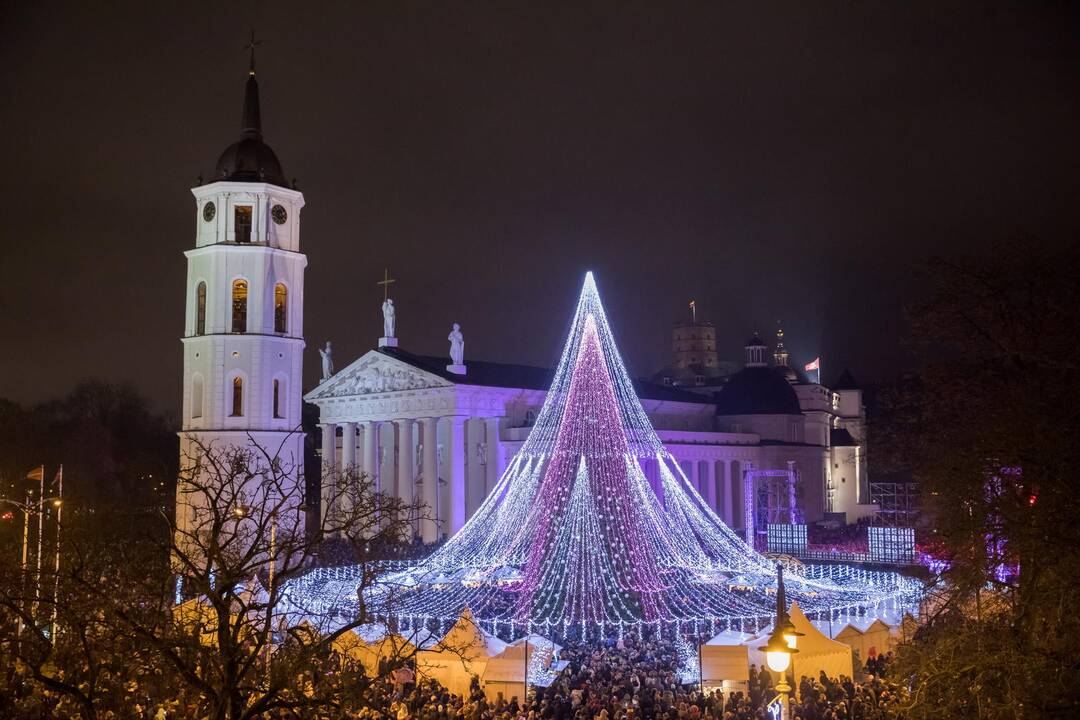 Vilniaus eglės įžiebimas