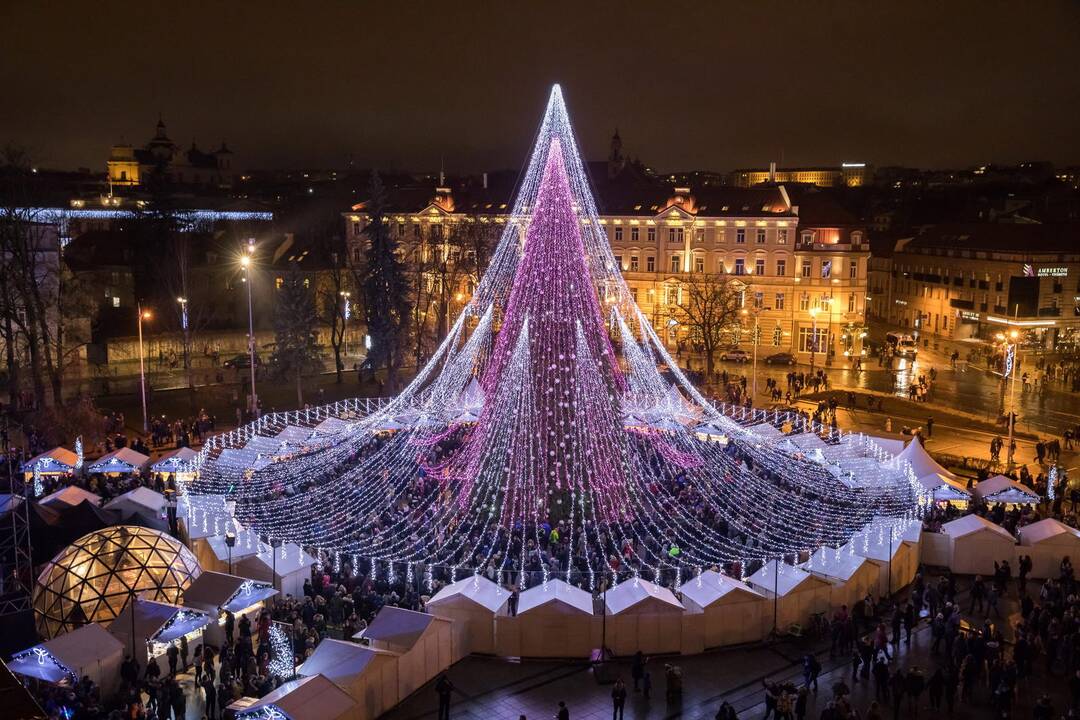 Vilniaus eglės įžiebimas