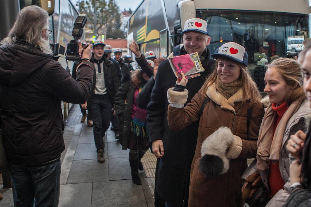 Vilniečių sutikimas Kauno autobusų stotyje