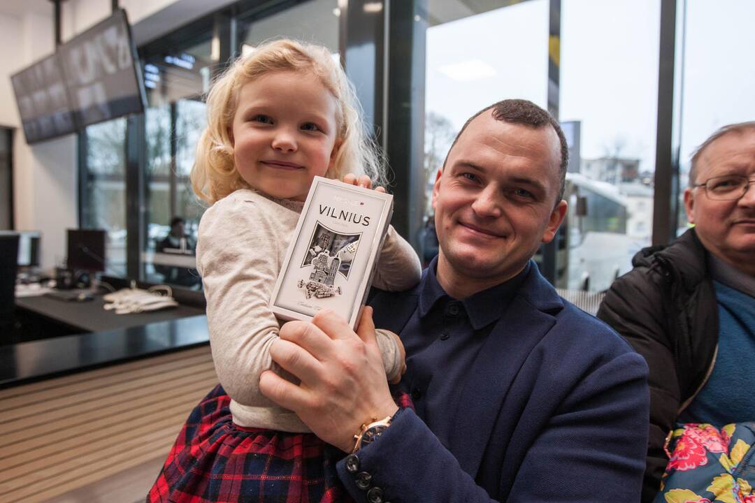 Vilniečių sutikimas Kauno autobusų stotyje