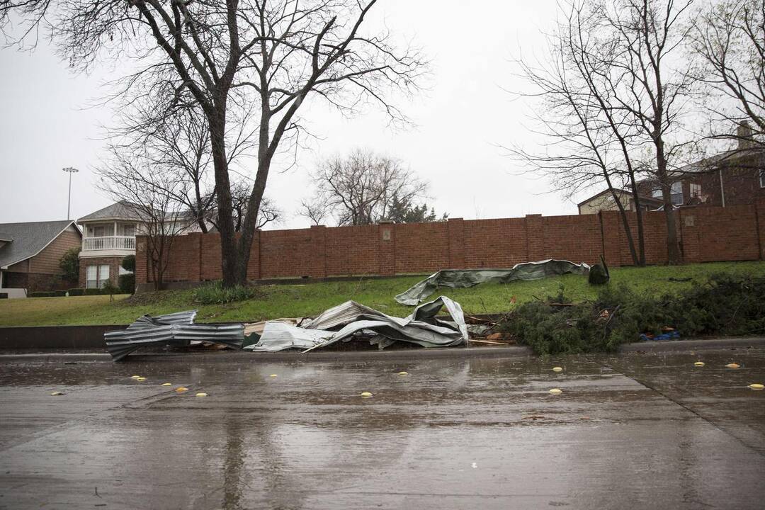 Teksaso valstijoje siautėjo tornadai