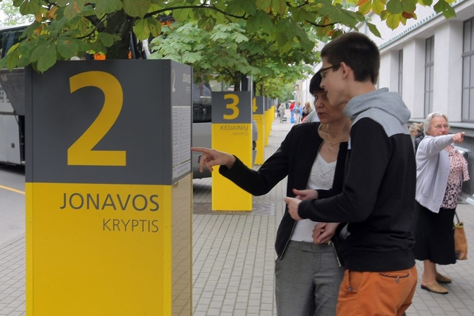 Kaune pradėjo veikti laikinoji autobusų stotis