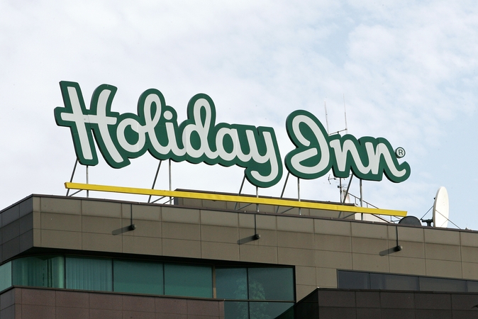 „Holiday Inn“ vadovas: nesu labai patenkintas sumažintu PVM apgyvendinimo paslaugoms