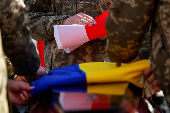 Ukraina pasirengusi derėtis su Lenkija dėl Voluinės žudynių aukų palaikų ekshumavimo