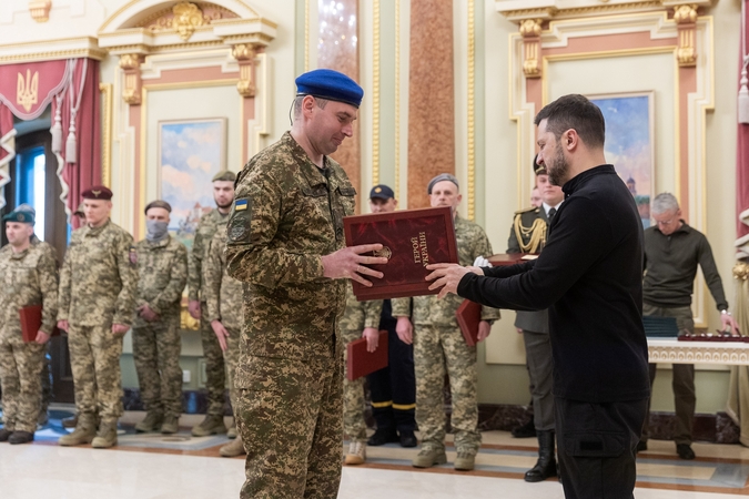 Zelenskis per Rusijos invazijos metines giria trejus pasipriešinimo metus