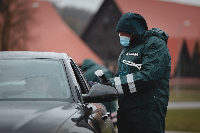 Judėjimo ribojimai dar tęsis šiandien ir rytoj: apgręžtųjų – vis daugiau