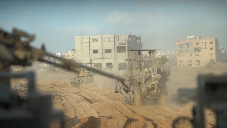 Izraelio kariuomenė sako Gazoje užėmusi parlamentą, kitas „Hamas“ institucijas