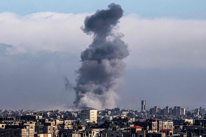 „Hamas“ lyderis: judėjimas nagrinėja Paryžiaus pasiūlymą dėl paliaubų Gazos Ruože