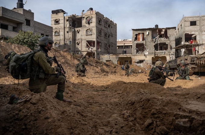 „Hamas“ ministerija: Izraelis kankino ligoninės direktorių