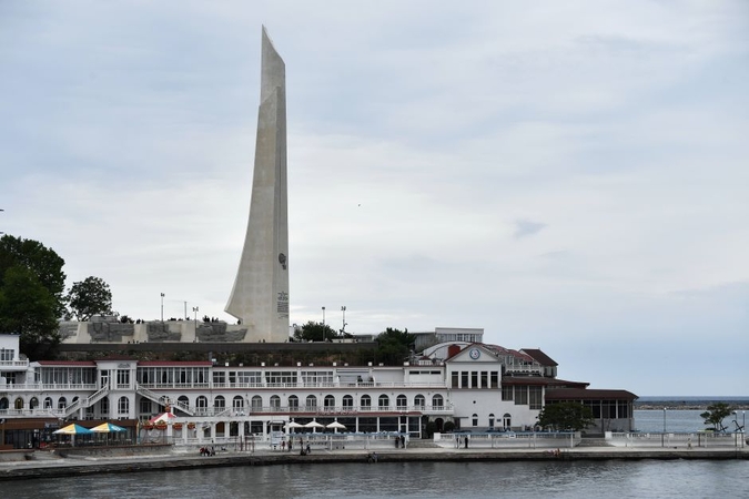 Šaltiniai: Rusijos okupuotas Krymas atakuojamas raketomis
