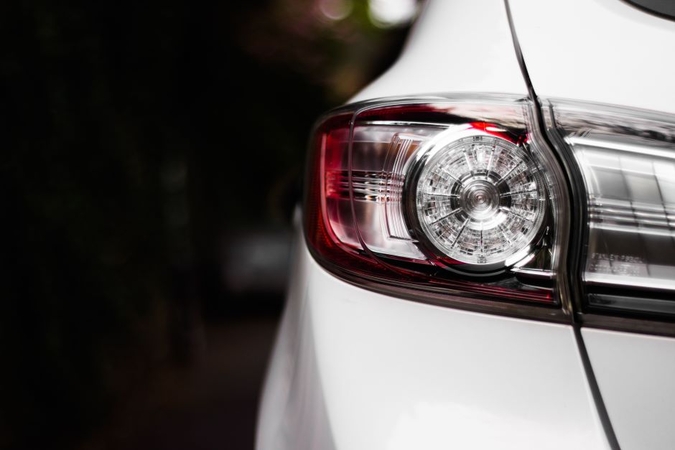 Automobiliais prekiavę klaipėdiečiai kaltinami valstybei nesumokėję per 3,5 mln. eurų mokesčių