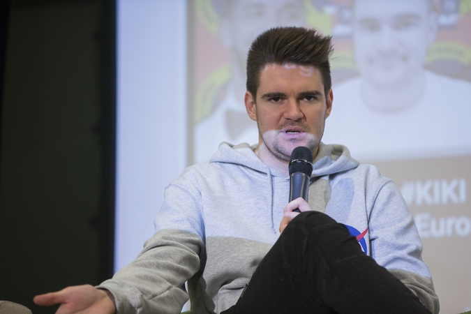 Paul de Miko netikėtai prabilo apie gyvenimą be tėvo: jo nemačiau daug metų